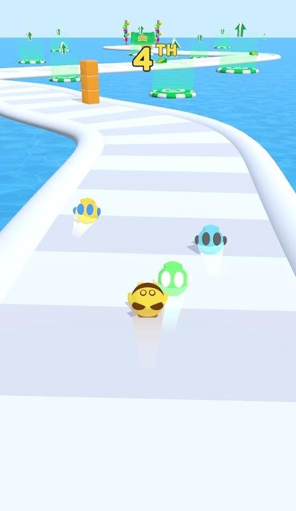 滑翔狂奔竞速手机版(glide roller 3d)