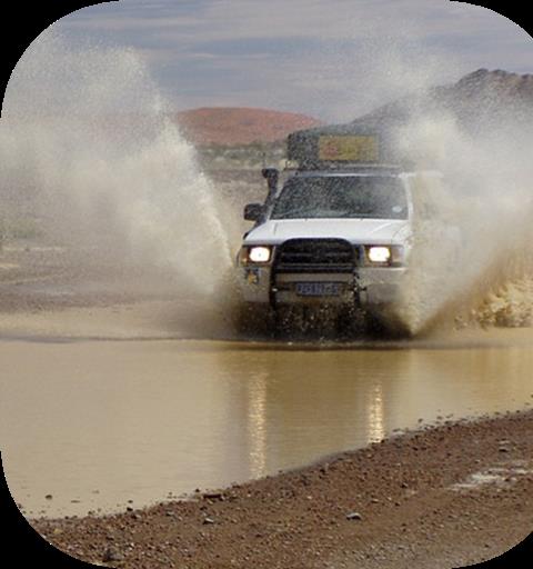 4x4 Smugglers Truck Driving